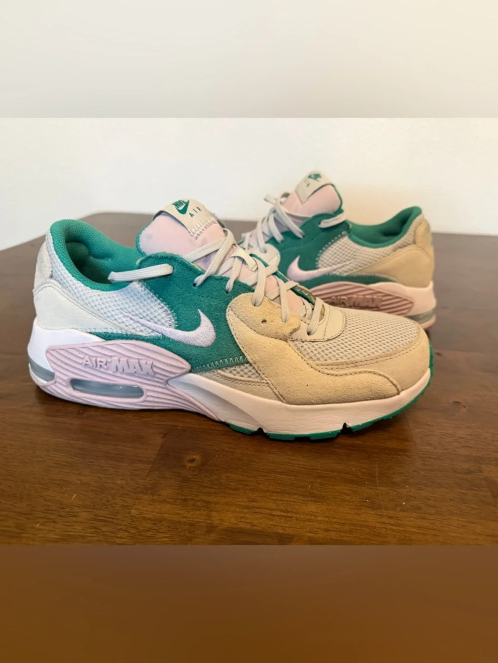 Nike women sneaker